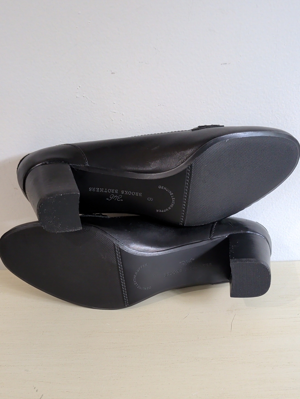 Brooks Brothers Black Leather Penny Loafers With Block Heels Size 6 - Picture 11 of 13